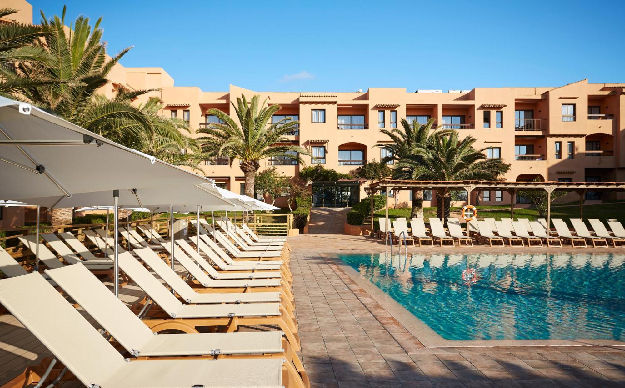 Insotel Club Tarida Playa Sant Josep de sa Talaia Luaran gambar