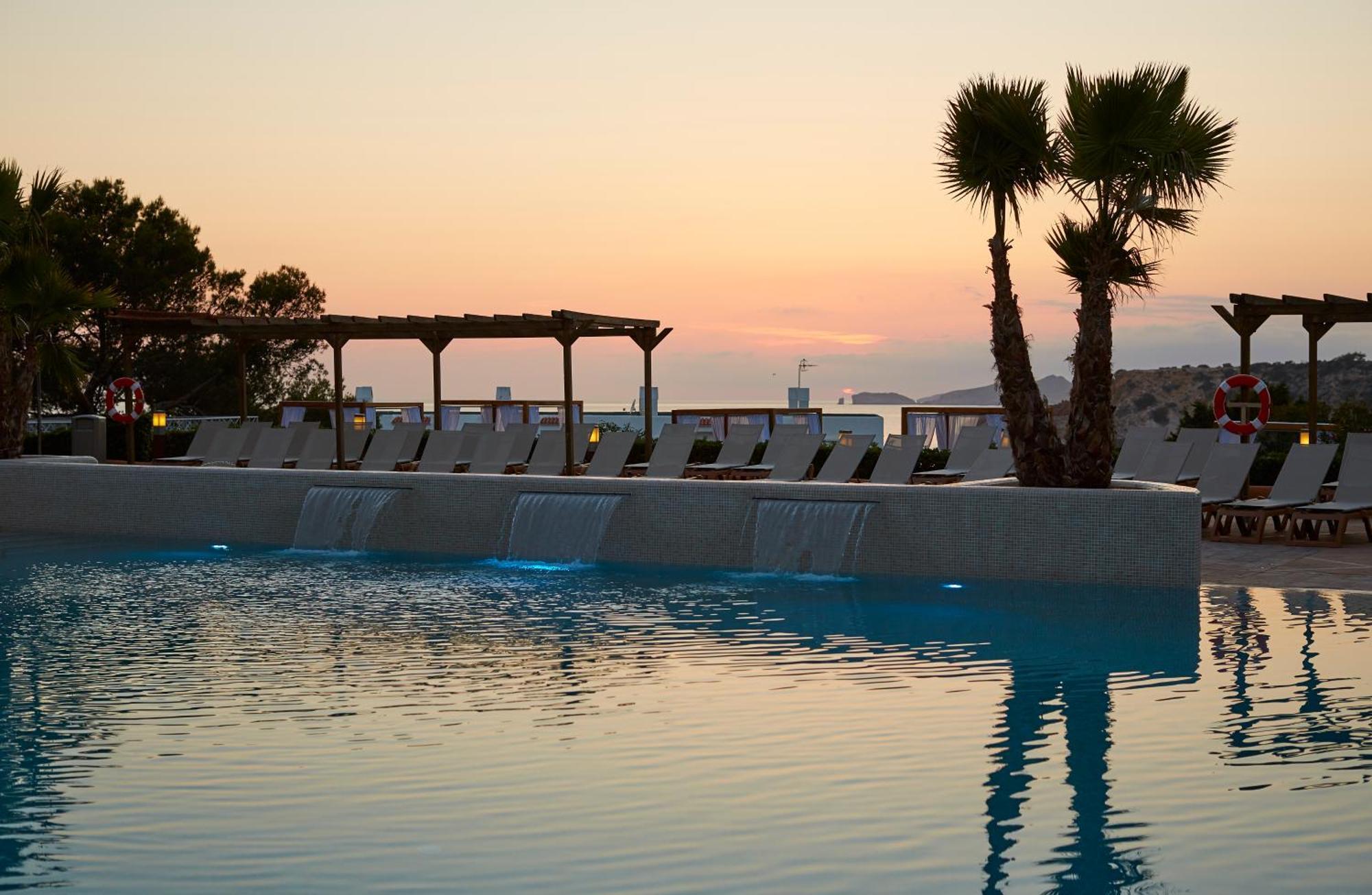 Insotel Club Tarida Playa Sant Josep de sa Talaia Luaran gambar